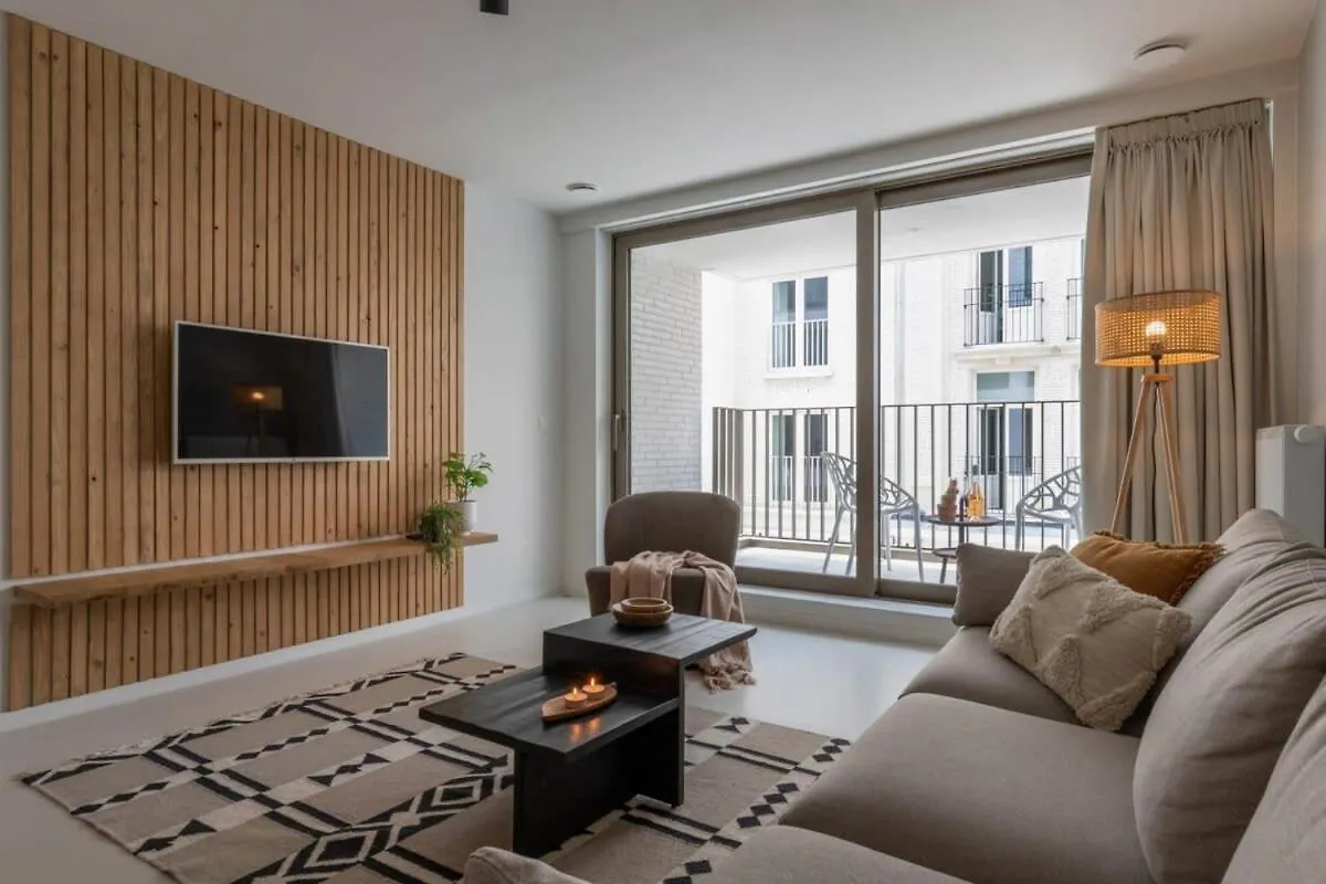 Huswell - City At Sea - Modern 1 Bedroom Apartement contacts